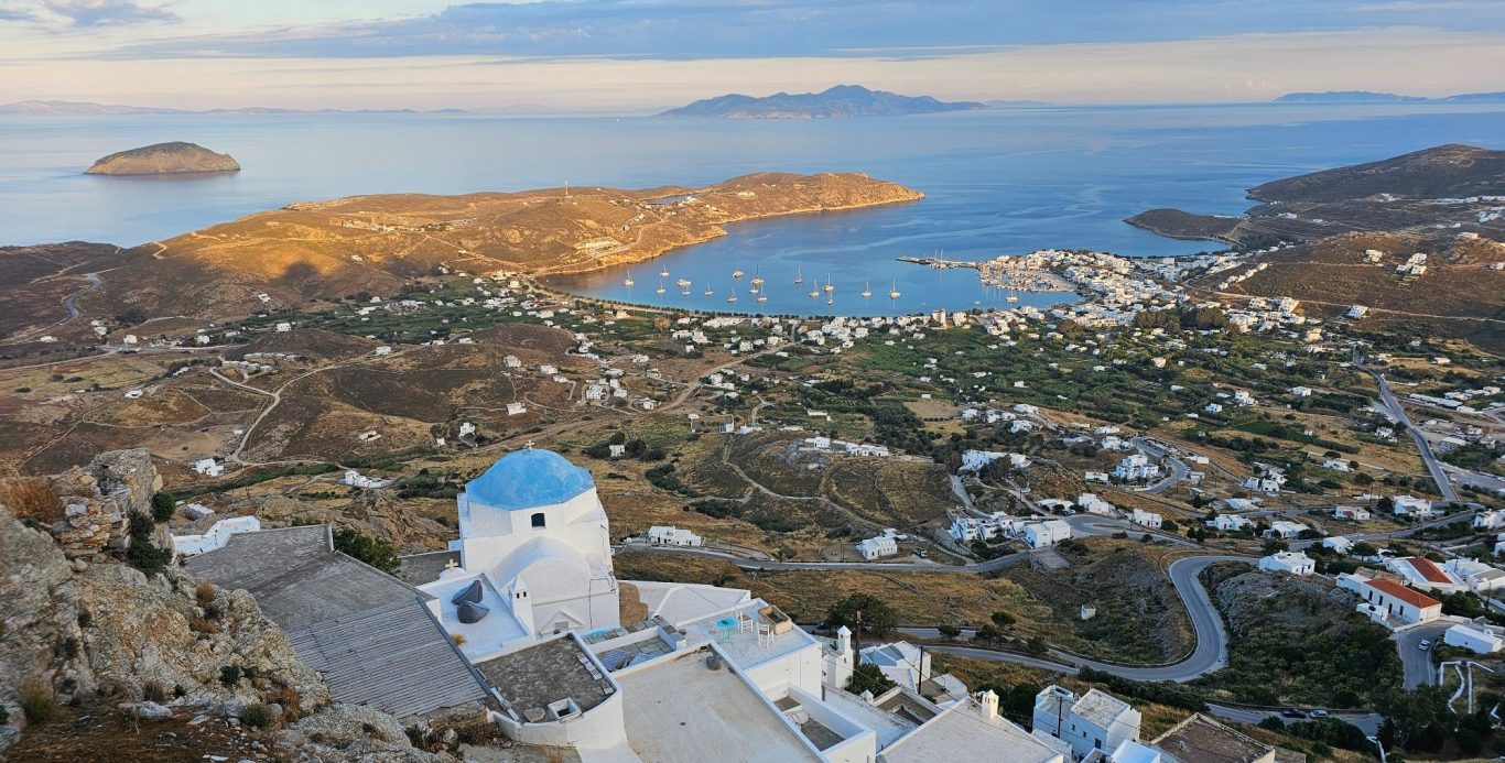 Bucht von Platys Gialos