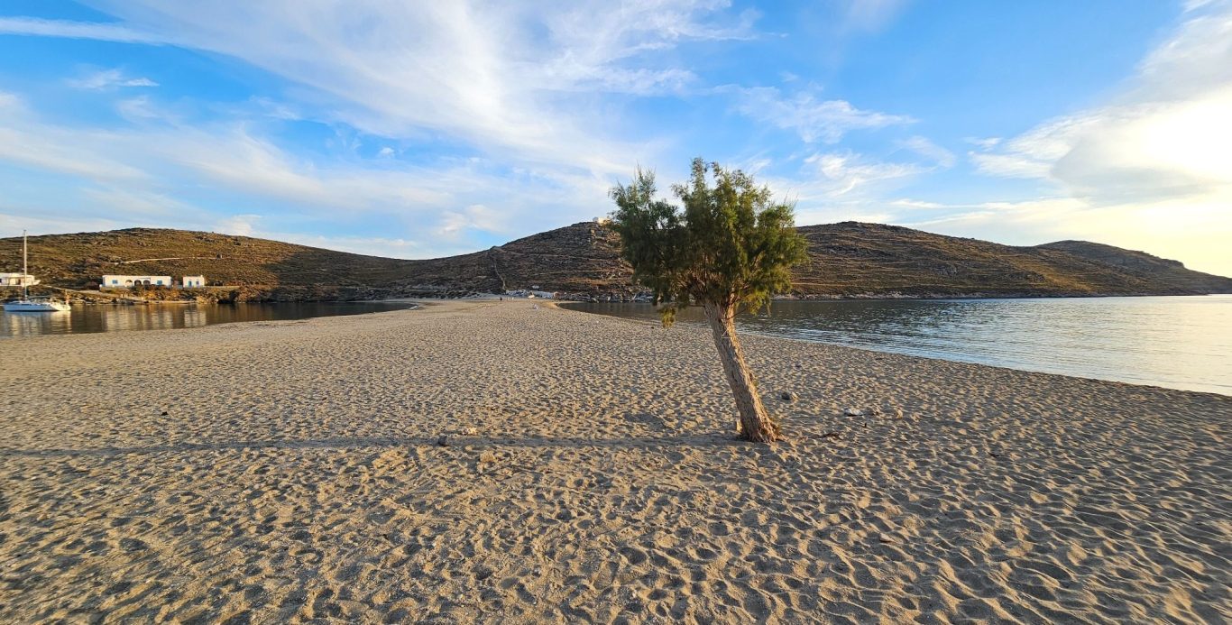 Bucht von Platys Gialos