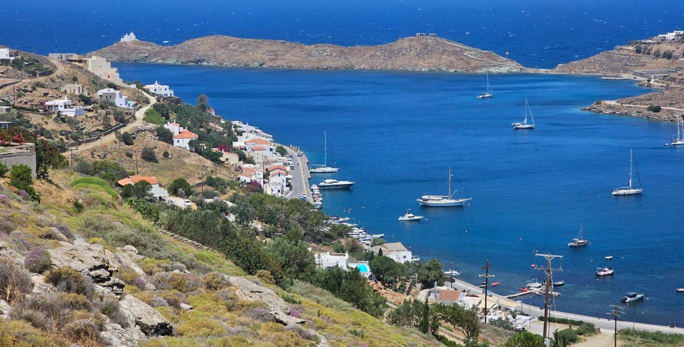 Bucht von Platys Gialos